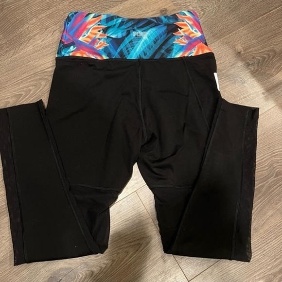 Victoria's Secret PINK leggings - Picture 2 of 4